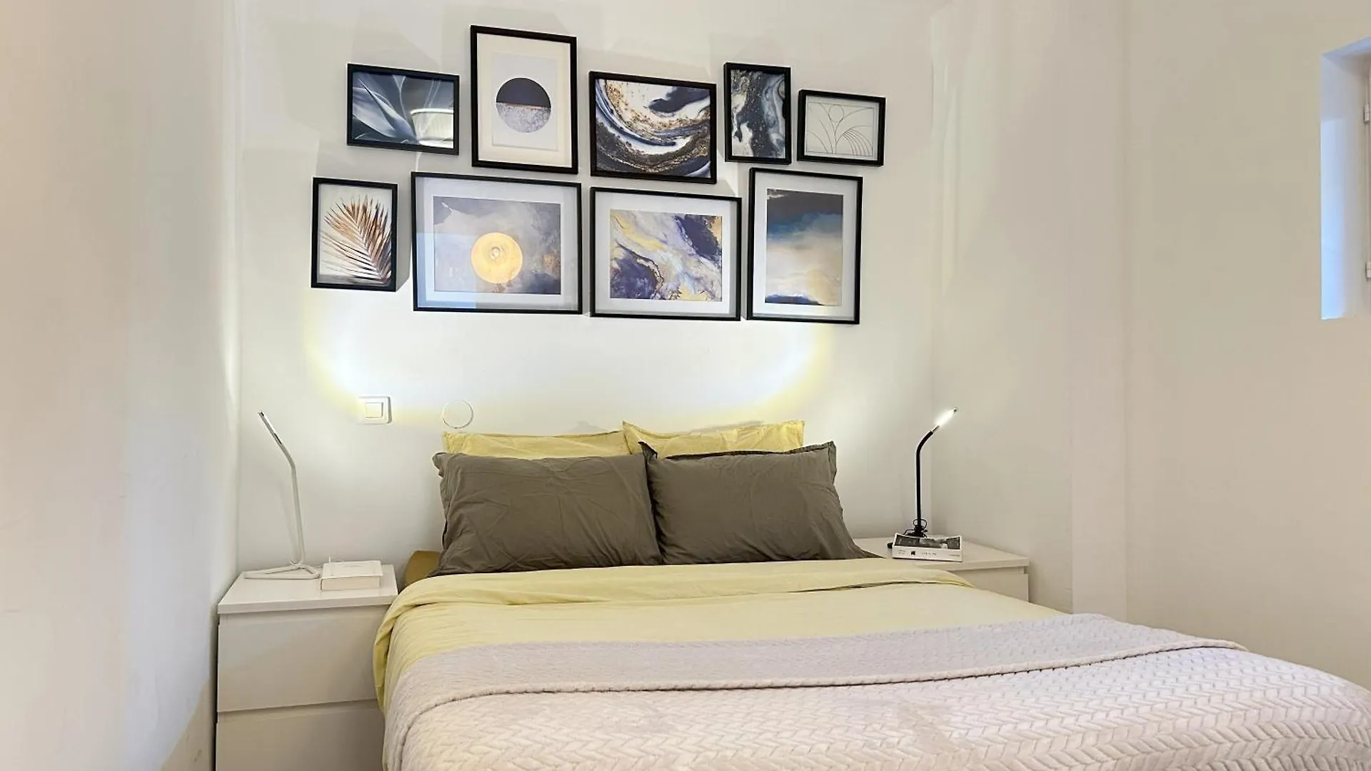 Appartement Elegant Central - Parking Inclus 马诺斯克 公寓